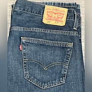LEVI STRAUSS & CO. 569 LOOSE STRAIGHT MEN 32/32